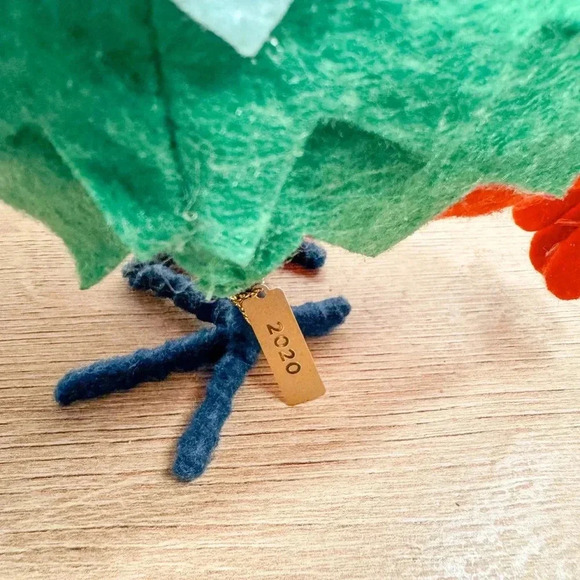 Yule Spritz Bird 2020 - Picture 4 of 5